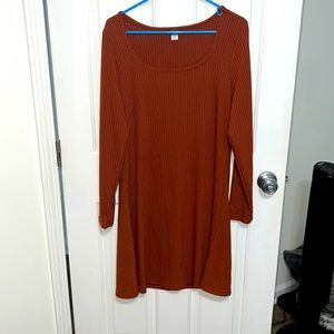 Large old navy rusty red dress